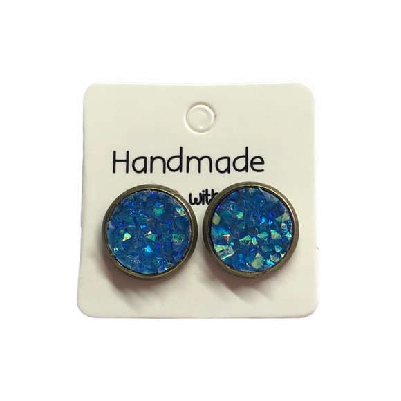 AB Blue Crystal Chunky Druzy Stud Earrings! - Picture 6 of 16